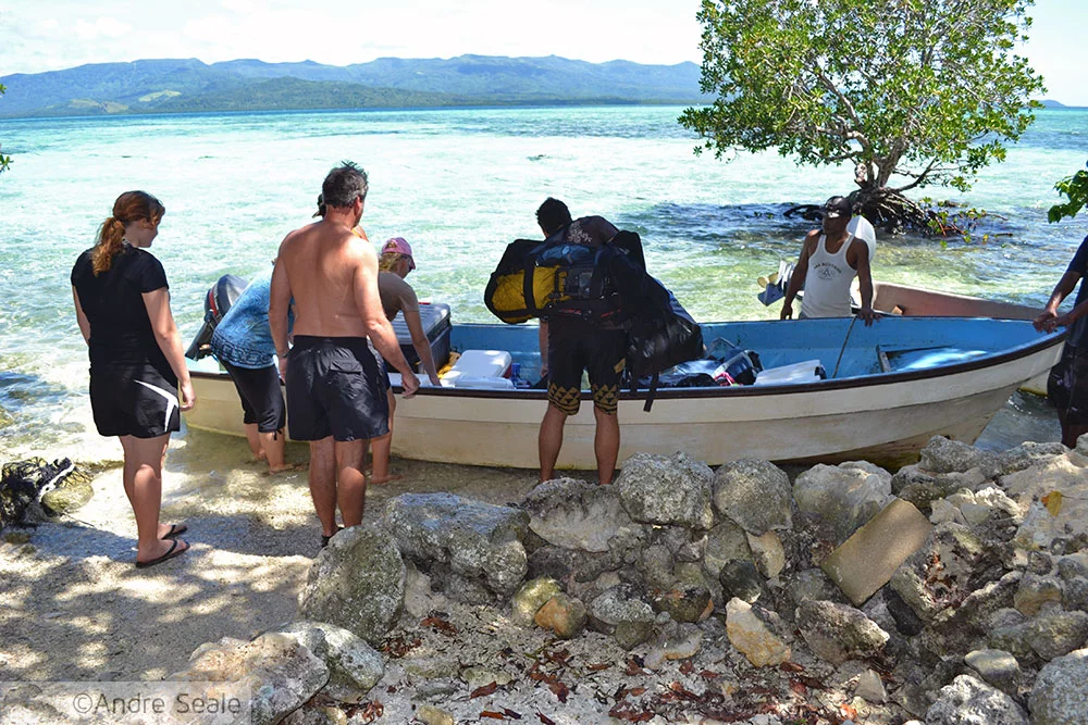 Desembarque em Black Coral Island