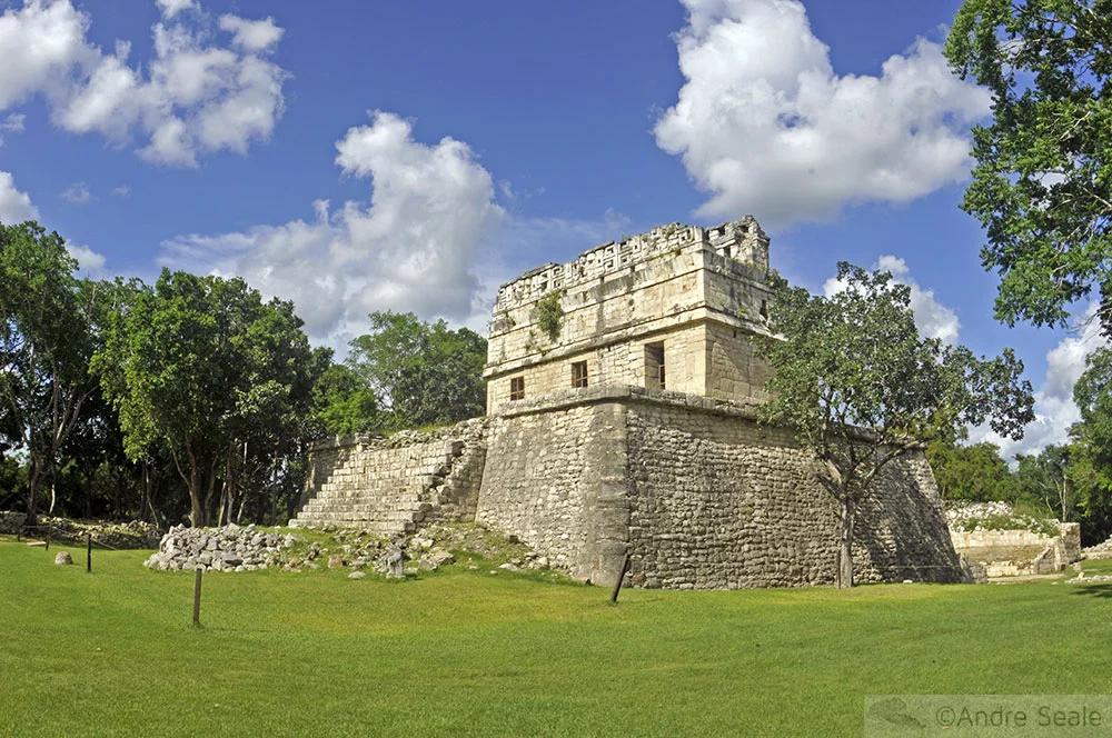 Casa Vermelha - Visita a Chichen Itza - patrimônio histórico da humanidade