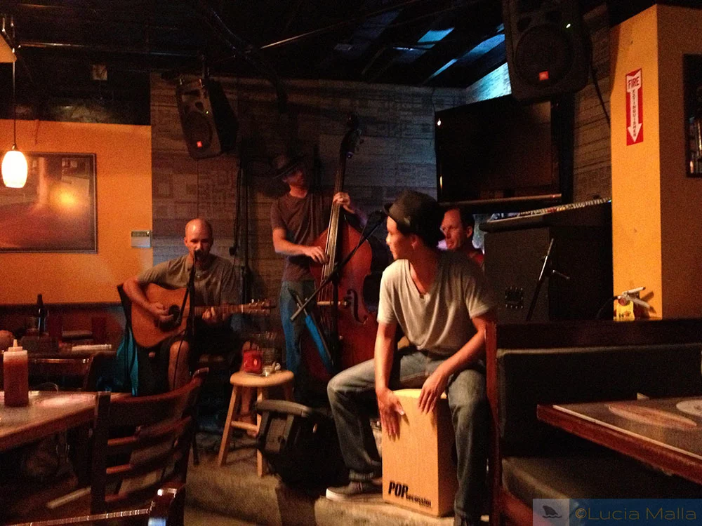 Música ao vivo em Honolulu - Havaí