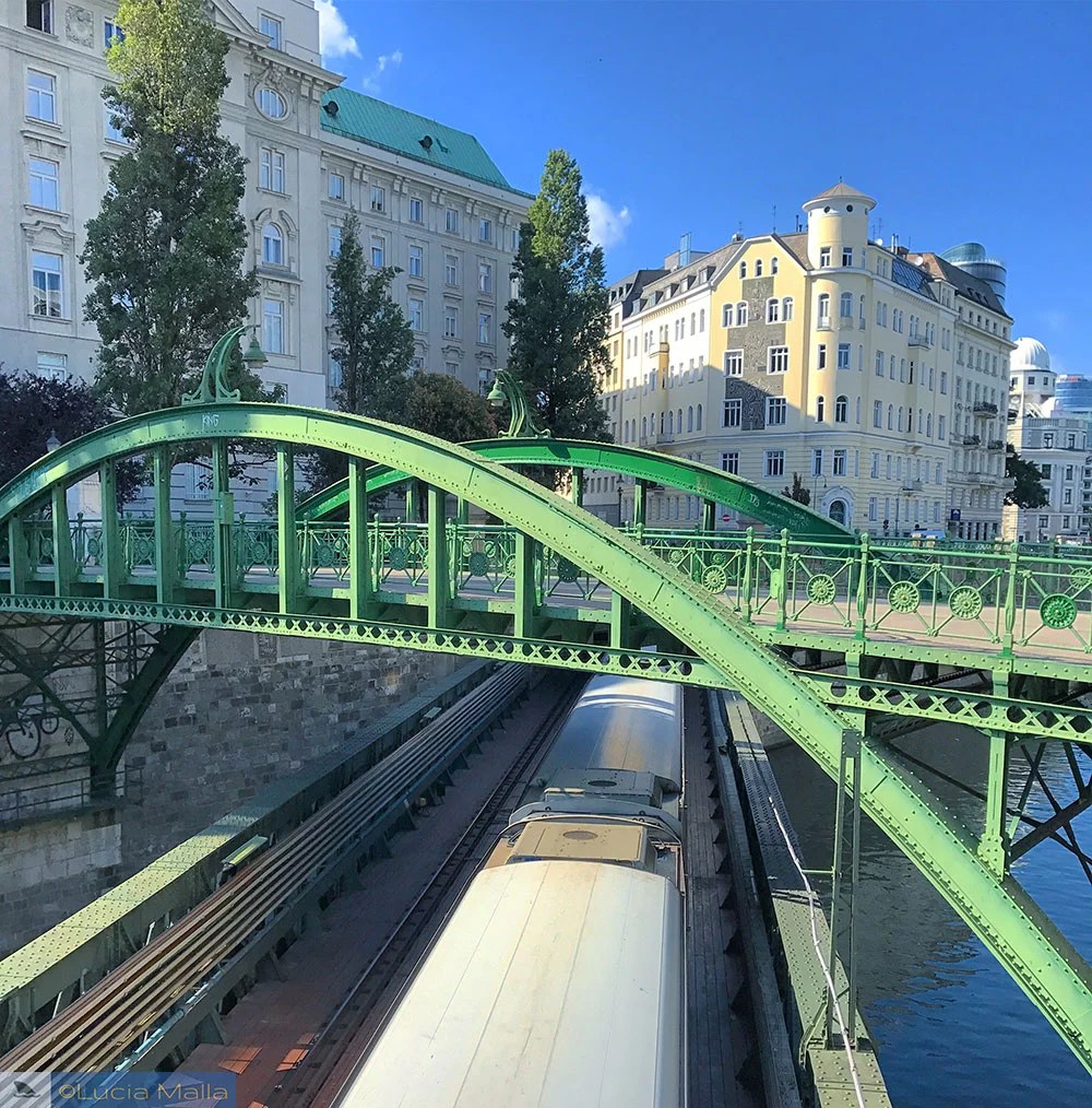 Zollamtsteg Bridge - Viena